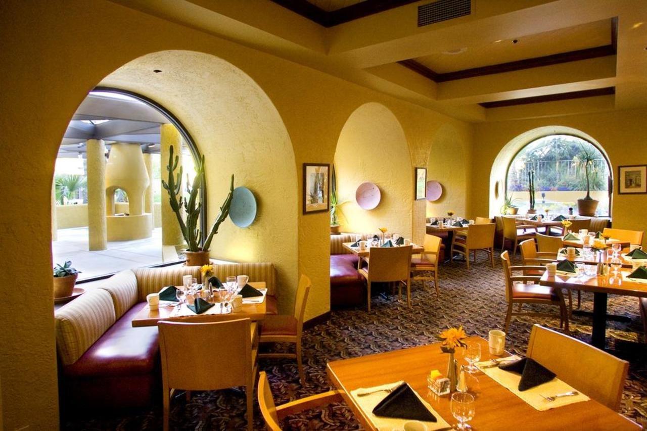 Doubletree By Hilton Tucson-Reid Park Hotel Ngoại thất bức ảnh